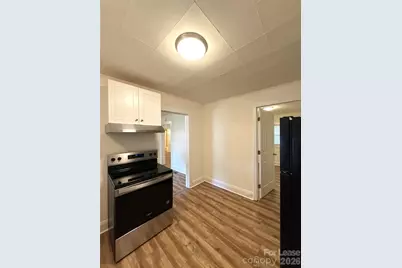 1907 E Elm Street, Gastonia, NC 28054 - Photo 6