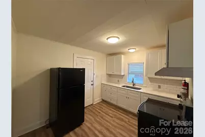 1907 E Elm Street, Gastonia, NC 28054 - Photo 4