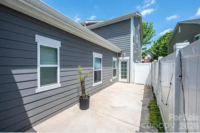 1809 Edgewater Drive NW, Conover, NC 28613 - Photo 6