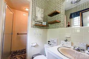130 Old Belwood Rd, Lawndale, NC 28090 - Photo 8