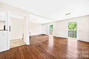34 Wolfe Cove Rd, Asheville, NC 28804 - Photo 14