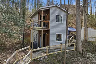 26/30 Yodelers Hollow, Bryson City, NC 28713 - Photo 32