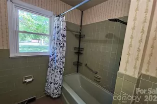 113 Kings Dr, Forest City, NC 28043 - Photo 20