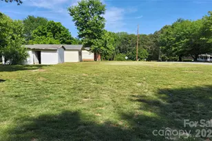113 Kings Dr, Forest City, NC 28043 - Photo 34