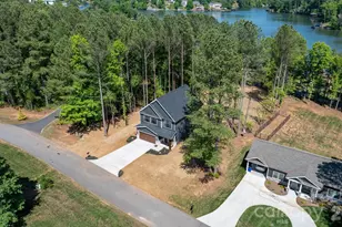 5256 Whitewater Dr, Hickory, NC 28601 - Photo 42