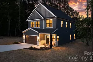 5256 Whitewater Dr, Hickory, NC 28601 - Photo 1
