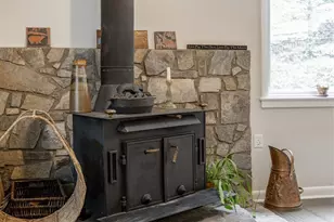 411 Patton Mountain Rd, Asheville, NC 28804 - Photo 4