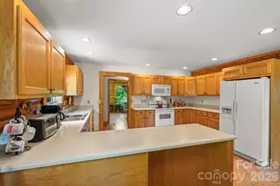 3341 Peniel Rd, Tryon, NC 28782 - Photo 14