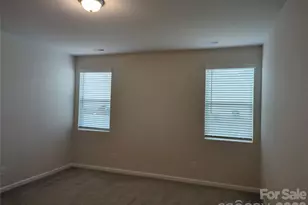 3206 Cheyney Park Dr, Charlotte, NC 28269 - Photo 10
