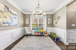 9527 Spurwig Ct, Charlotte, NC 28278 - Photo 6