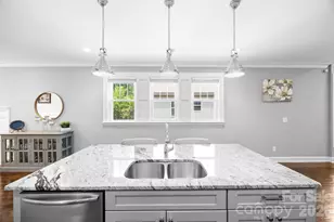 1823 Allen St, Charlotte, NC 28205 - Photo 8
