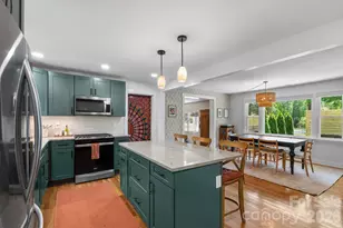 343 Oakview Park Rd, Asheville, NC 28803 - Photo 14
