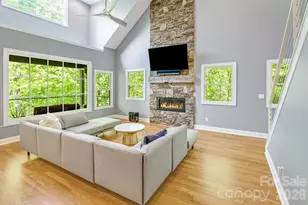 109 Wood Owl Ct, Hendersonville, NC 28791 - Photo 10