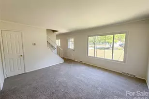1508 W Colonial Dr, Salisbury, NC 28144 - Photo 2
