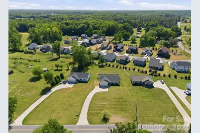 120 Elmwood Road, Statesville, NC 28625 - Photo 4