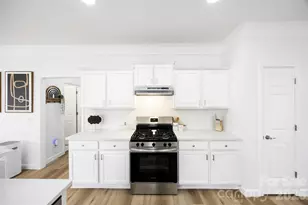 132 Elizabeth Hearth Rd, Mooresville, NC 28115 - Photo 16
