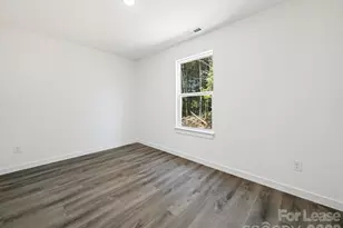 2753 34th St Pl NE, Hickory, NC 28601 - Photo 24