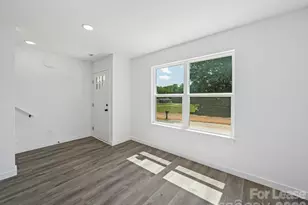 2753 34th St Pl NE, Hickory, NC 28601 - Photo 6