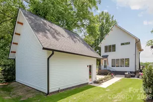 2026 Washington Ave, Charlotte, NC 28216 - Photo 28