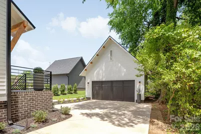 2026 Washington Avenue, Charlotte, NC 28216 - Photo 30