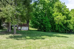 207 W Main St, Maiden, NC 28650 - Photo 40