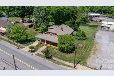 207 W Main Street, Maiden, NC 28650 - Photo 48