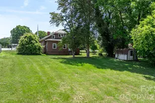 207 W Main St, Maiden, NC 28650 - Photo 38