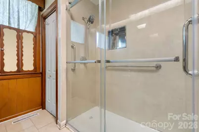 207 W Main Street, Maiden, NC 28650 - Photo 18