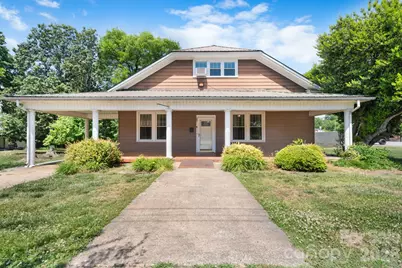 207 W Main Street, Maiden, NC 28650 - Photo 1