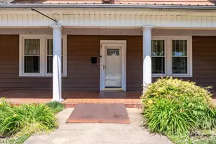 207 W Main St, Maiden, NC 28650 - Photo 36