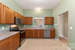 1423 Quail St, Charlotte, NC 28214 - Photo 14