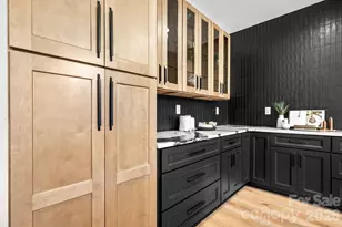 1910 Grier Ave, Charlotte, NC 28216 - Photo 10