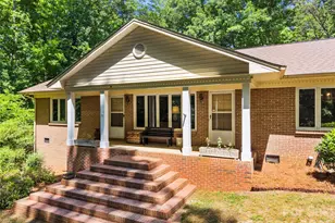 3426 Driftwood Dr, Gastonia, NC 28056 - Photo 2