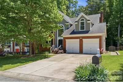 4611 Deer Cross Trail, Charlotte, NC 28269 - Photo 2