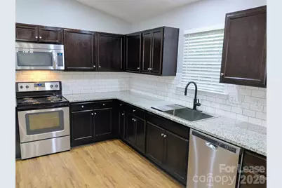 3400 New Hampshire Drive, Charlotte, NC 28227 - Photo 8