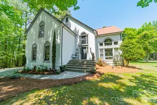 11043 Seven Coves Dr, Tega Cay, SC 29708 - Photo 6