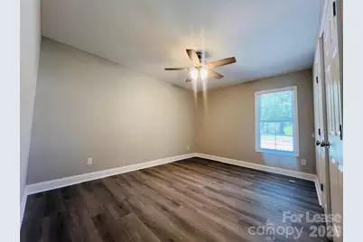 519 N 1st Avenue, Maiden, NC 28650 - Photo 8