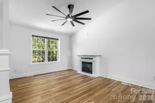 4362 Calico Rd, Lenoir, NC 28645 - Photo 8