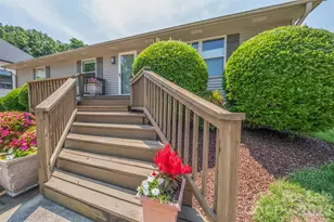 21205 Rio Oro Dr, Cornelius, NC 28031 - Photo 2