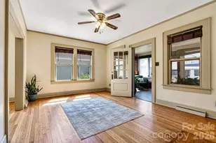 220 W 8th St, Newton, NC 28658 - Photo 8