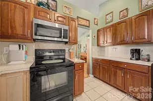1110 Newfound Hollow Dr, Charlotte, NC 28214 - Photo 22
