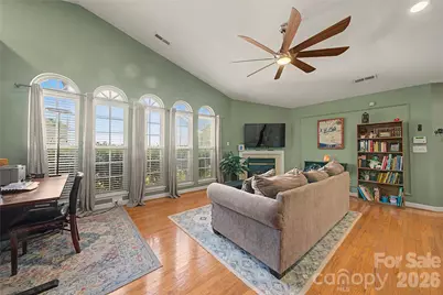 1110 Newfound Hollow Drive, Charlotte, NC 28214 - Photo 8