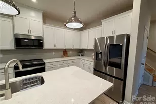 14618 Tamarack Drive, Charlotte, NC 28278 - Photo 18