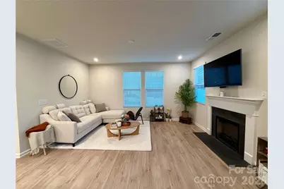14618 Tamarack Drive, Charlotte, NC 28278 - Photo 12