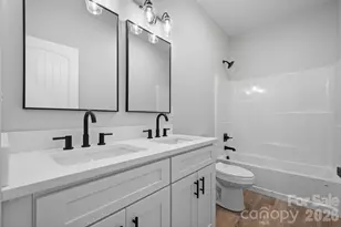 921 Overlook Dr SW, Lenoir, NC 28645 - Photo 20