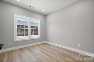 921 Overlook Dr SW, Lenoir, NC 28645 - Photo 20