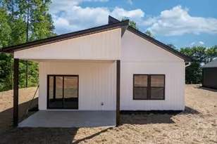 921 Overlook Dr SW, Lenoir, NC 28645 - Photo 26
