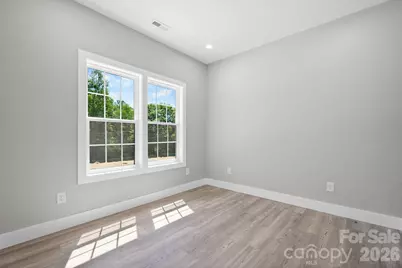 921 Overlook Drive SW, Lenoir, NC 28645 - Photo 18