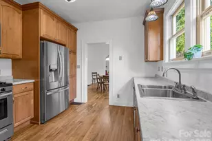 1534 Kensington Rd, Hendersonville, NC 28791 - Photo 16