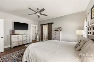 646 13th Ave Pl NW, Hickory, NC 28601 - Photo 12